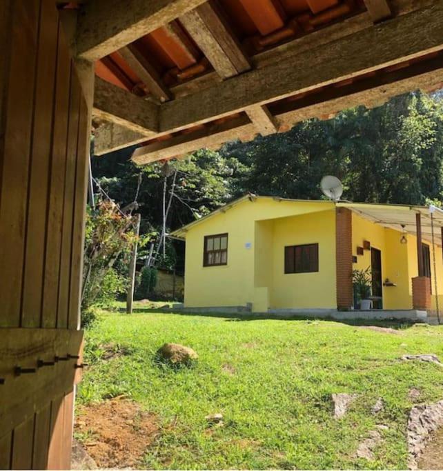 Casa Amarela Prumirim Ubatuba Exterior foto