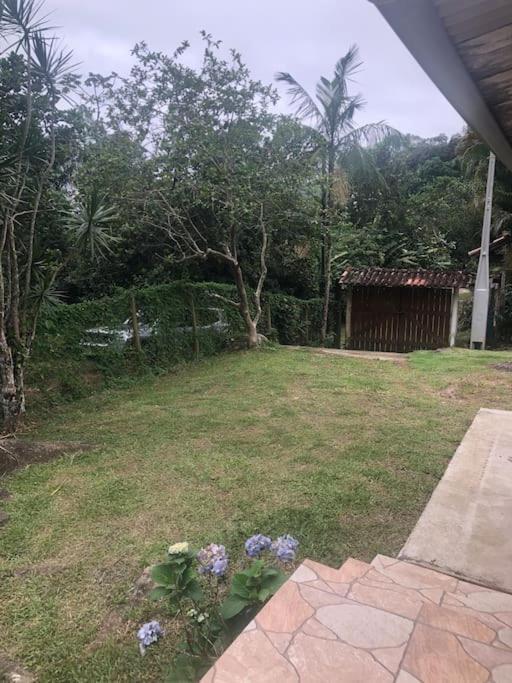 Casa Amarela Prumirim Ubatuba Exterior foto
